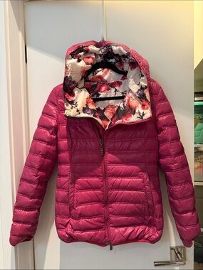 Parasuco Women's Double Sided Pink/Floral Quilted Hooded Jacket